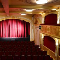 Théâtre 100 noms