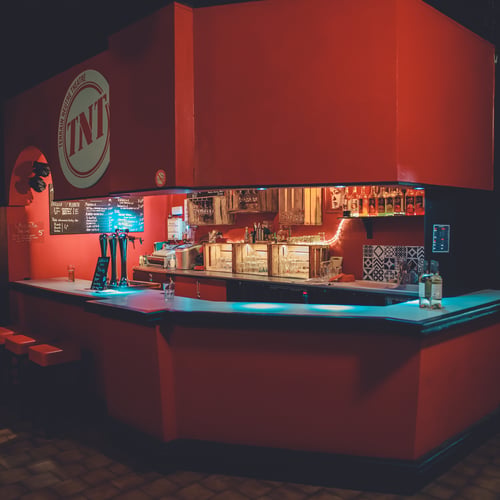 TNT Nantes 1