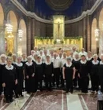 Les Choralines Korholen célèbrent les 1 000 ans de l'abbatiale