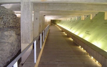 Visite guidée à deux voix du Mémorial de l'abolition de l'esclavage