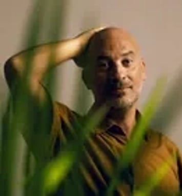 Lucas Santtana