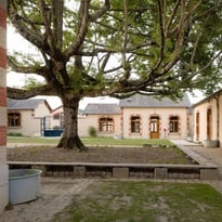 Les anciennes écuries de Mellinet