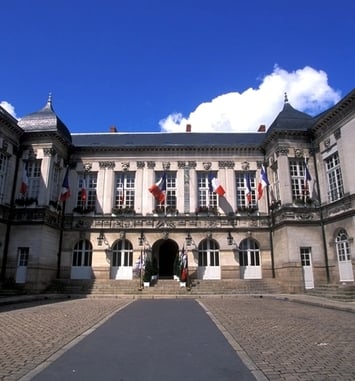 Découvrez l'Hôtel de Ville de Nantes !