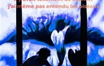 Il y avait tellement de silence, j'ai même pas entendu les oiseaux