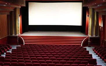 Projections et visites au cinéma Saint-Paul