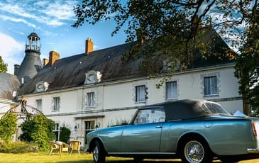 Passages de voitures anciennes