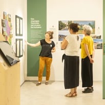 Visite guidée de l'exposition "Sous nos yeux"