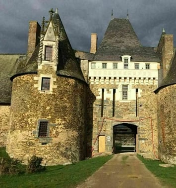 Visite du château de la Motte Glain