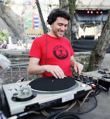 Tom Select DJ Set