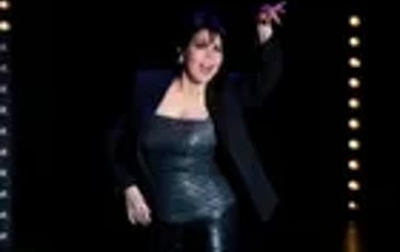 Liane Foly, La folle repart en thèse