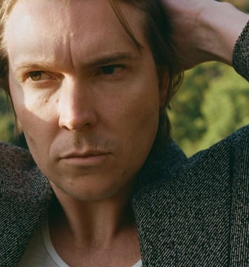 Alex Cameron