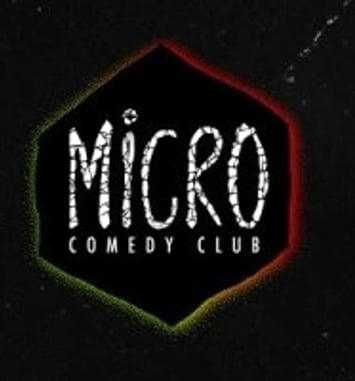 Les Plateaux, stand-up au Micro Comedy Club
