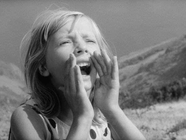 La jeune fille à l’écho